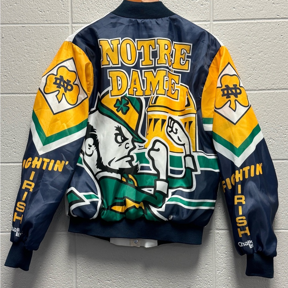 Vintage Notre Dame Chalkline all over print nylon size Adult Small